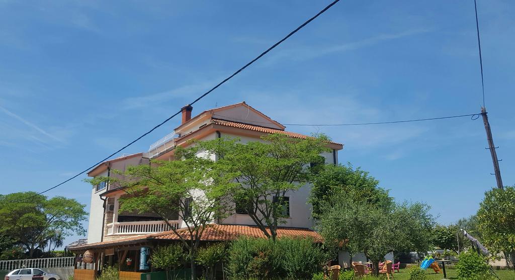 Apartments Valfontane Savudrija Exterior photo